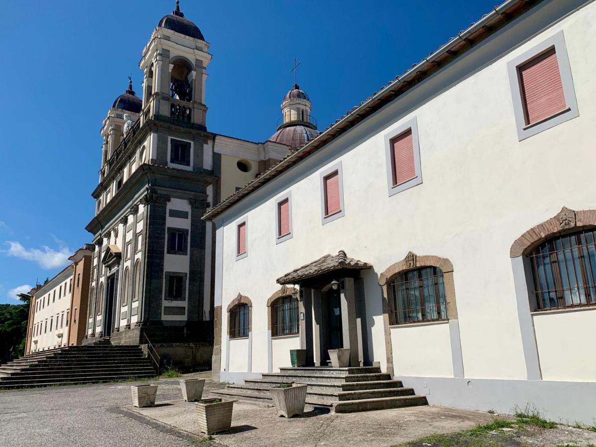 Monastero San Vincenzo - Casa Per Ferie Hotel Bassano Romano ภายนอก รูปภาพ